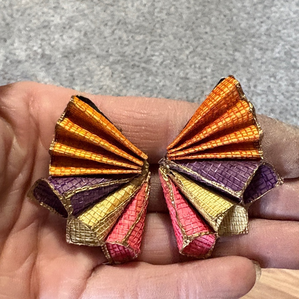 DOMA VINTAGE HANDMADE COLORFUL CINCHED FAN POST 2.3" EARRINGS